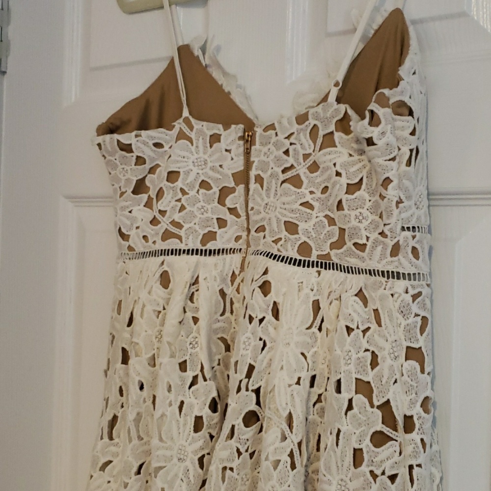 Beautiful spaghetti strap dress from Charlotte Rou - Picture 3 of 7